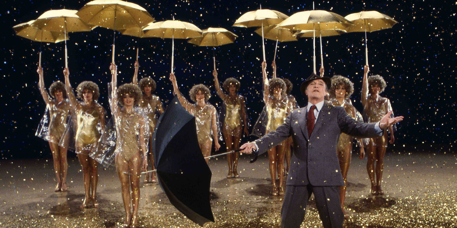 Disfruta de la exposición '40 años de burbujas. El spot navideño de Freixenet (1977-2017)’